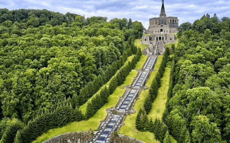 Bergpark Wilhelmshöhe – там, де історія зустрічається з природою